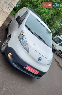 Вантажний фургон Nissan e-NV200 2018 в Полтаві