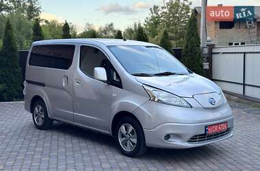 Мінівен Nissan e-NV200 2018 в Чернівцях