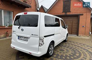 Мінівен Nissan e-NV200 2019 в 