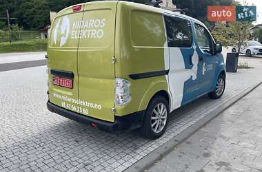 Грузовой фургон Nissan e-NV200 2019 в 