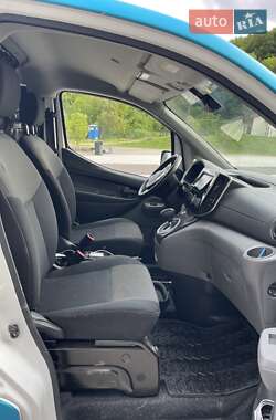 Грузовой фургон Nissan e-NV200 2019 в 