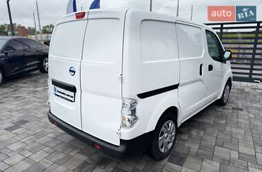 Грузовой фургон Nissan e-NV200 2019 в 