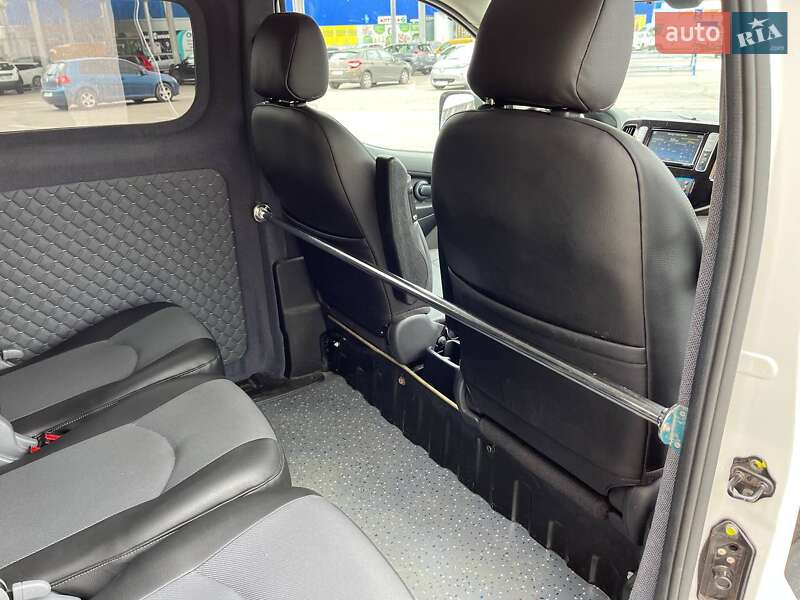 Мінівен Nissan e-NV200 2019 в Вінниці фото 30 Мінівен Nissan e-NV200 2019 в Вінниці