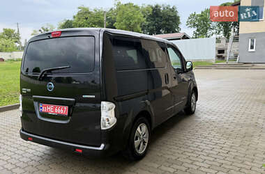 Мінівен Nissan e-NV200 2016 в 