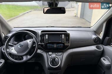 Мінівен Nissan e-NV200 2016 в 