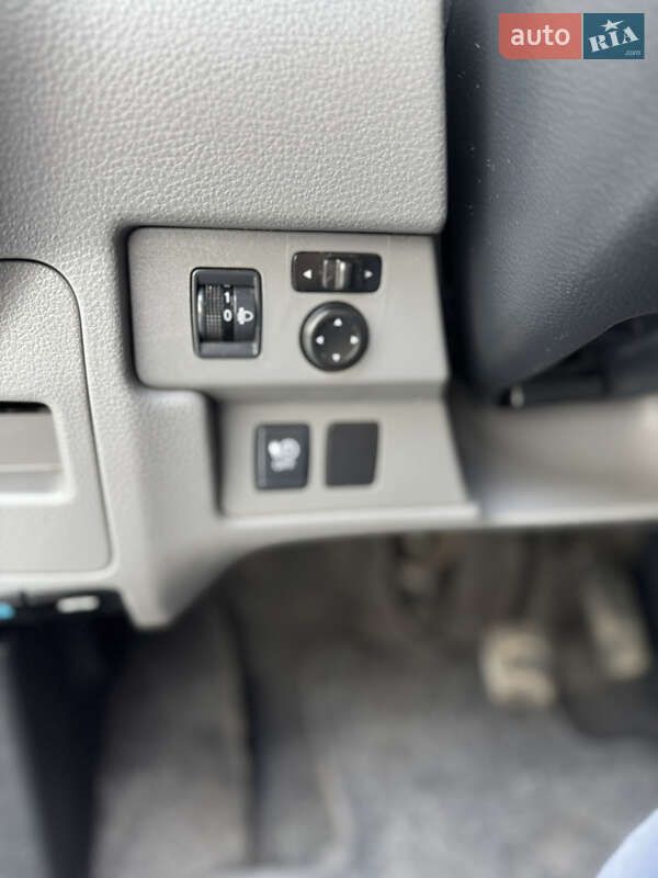 Вантажний фургон Nissan e-NV200 2019 в Рівному