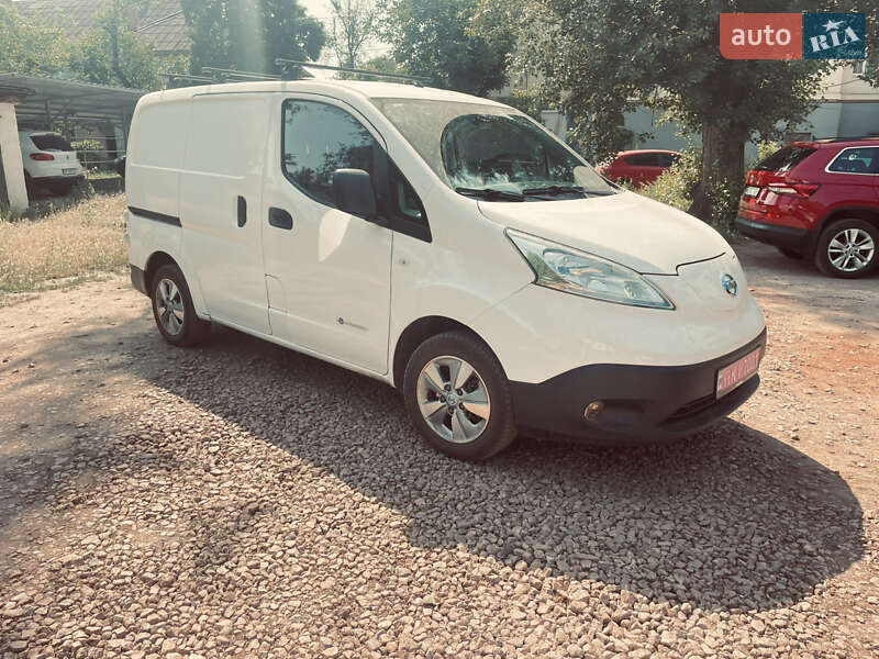 Nissan e-NV200 2019