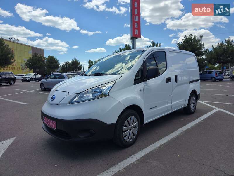 Nissan e-NV200 2019