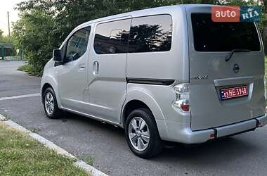 Мінівен Nissan e-NV200 2018 в 