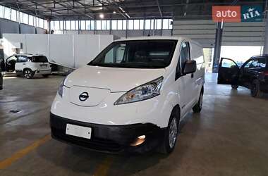 Вантажний фургон Nissan e-NV200 2020 в Львові