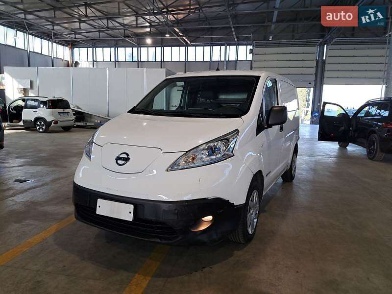 Nissan e-NV200 2020