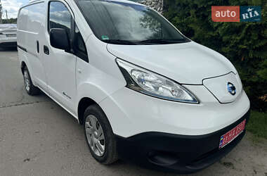 Вантажний фургон Nissan e-NV200 2018 в Рівному