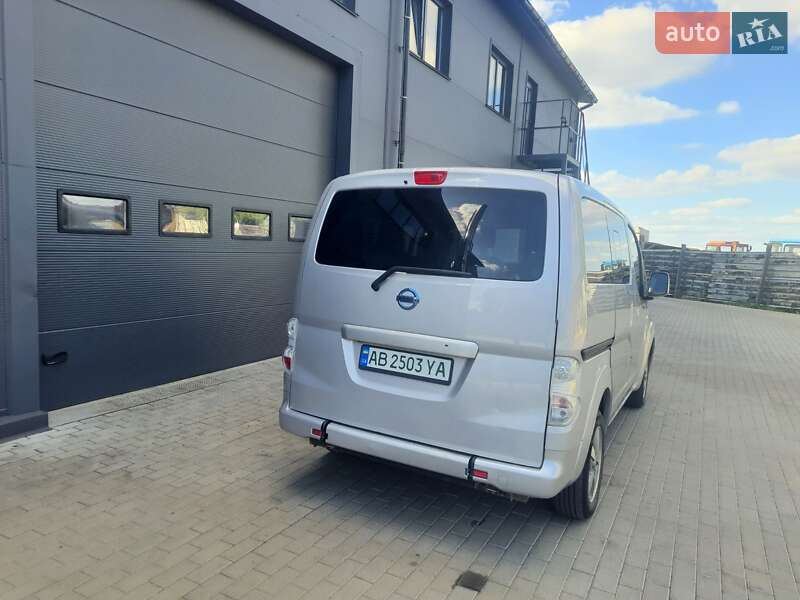 Мінівен Nissan e-NV200 2019 в Вінниці