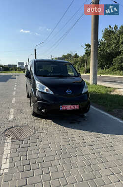 Минивэн Nissan e-NV200 2016 в Львове