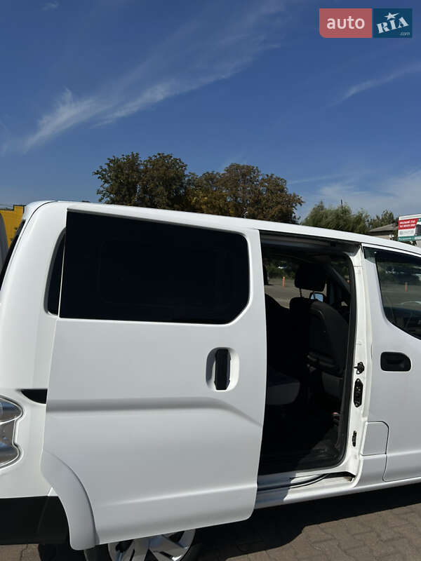 Мінівен Nissan e-NV200 2018 в Житомирі