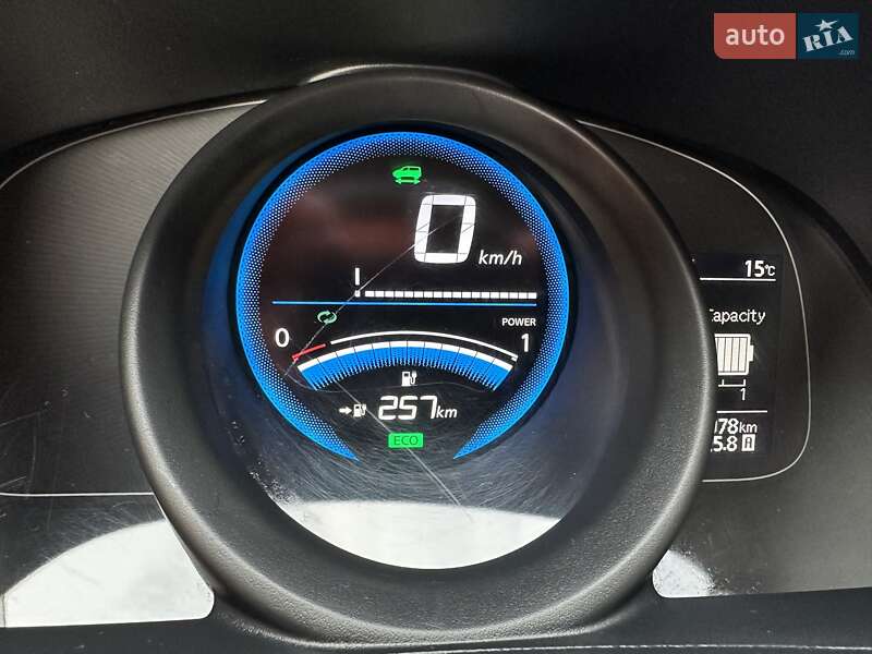 Грузовой фургон Nissan e-NV200 2018 в Хмельницком