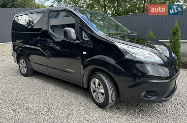 Мінівен Nissan e-NV200 2015 в Тернополі