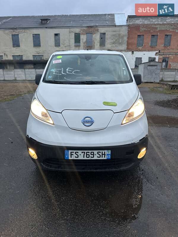 Nissan e-NV200 2020