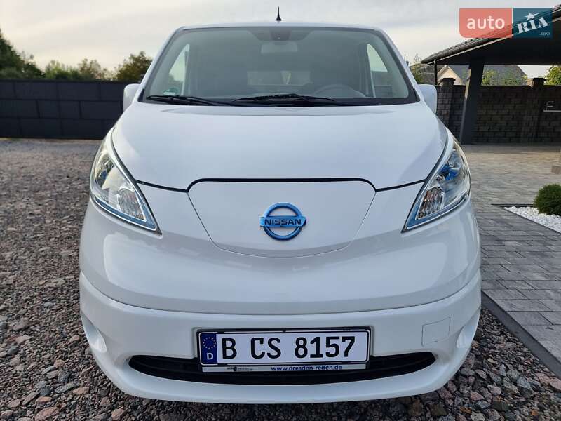 Мінівен Nissan e-NV200 2019 в Радивиліві