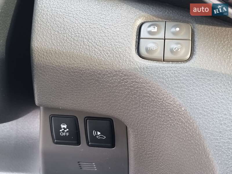 Мінівен Nissan e-NV200 2019 в Радивиліві