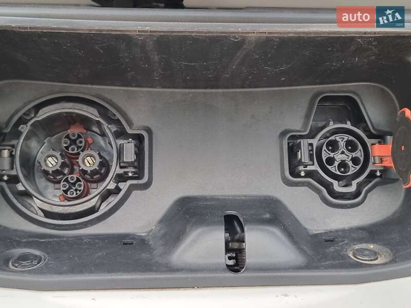 Мінівен Nissan e-NV200 2019 в Радивиліві