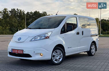 Мінівен Nissan e-NV200 2016 в Радивиліві