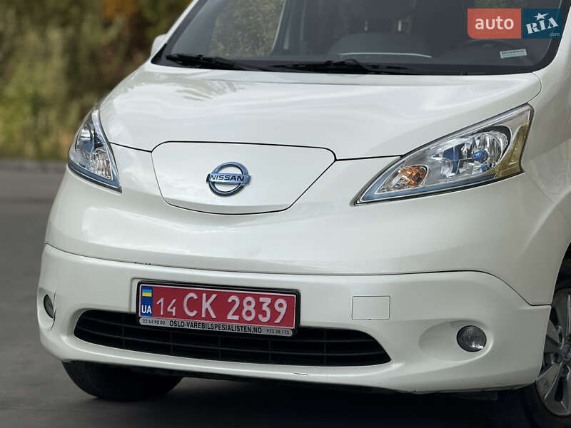 Мінівен Nissan e-NV200 2014 в Дрогобичі