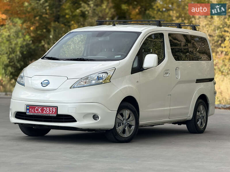 Мінівен Nissan e-NV200 2014 в Дрогобичі