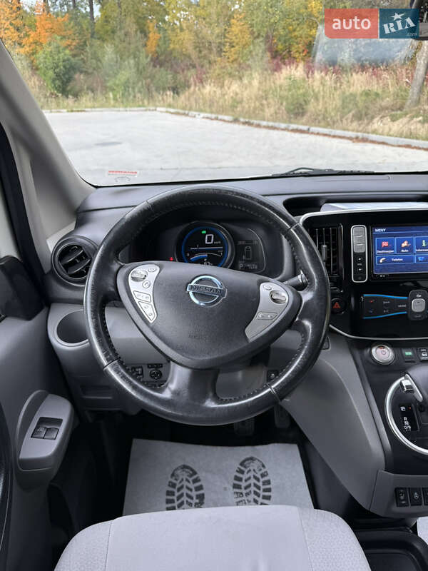 Мінівен Nissan e-NV200 2014 в Дрогобичі