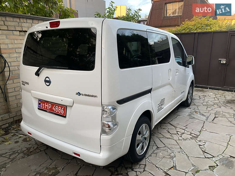 Минивэн Nissan e-NV200 2020 в Киеве фото 10 Минивэн Nissan e-NV200 2020 в Киеве