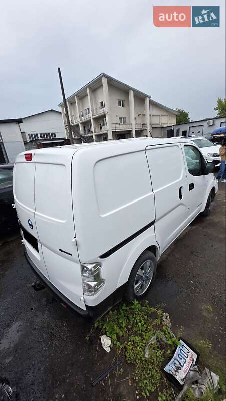 Грузовой фургон Nissan e-NV200 2016 в Львове фото 4 Грузовой фургон Nissan e-NV200 2016 в Львове