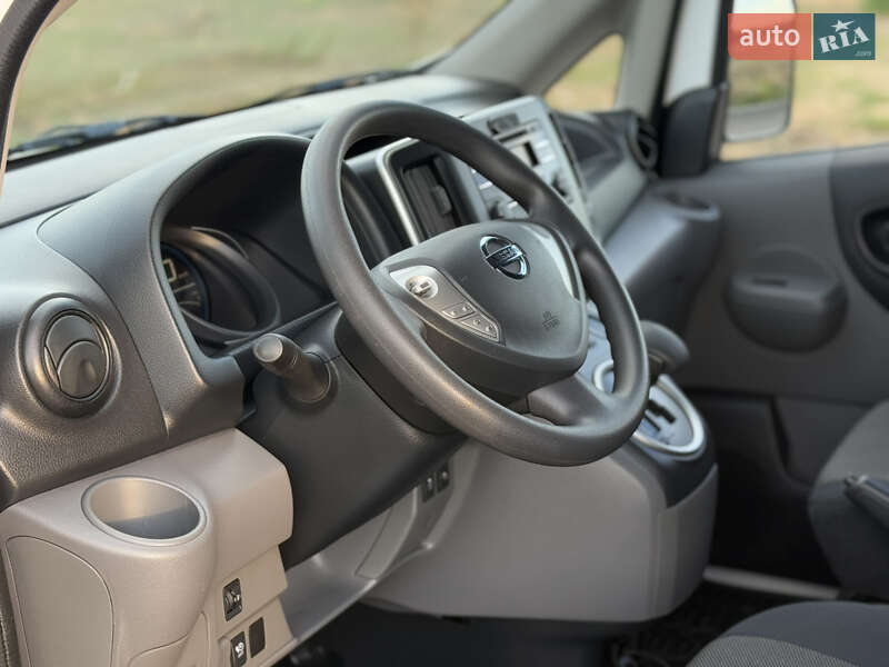 Вантажний фургон Nissan e-NV200 2020 в Вінниці