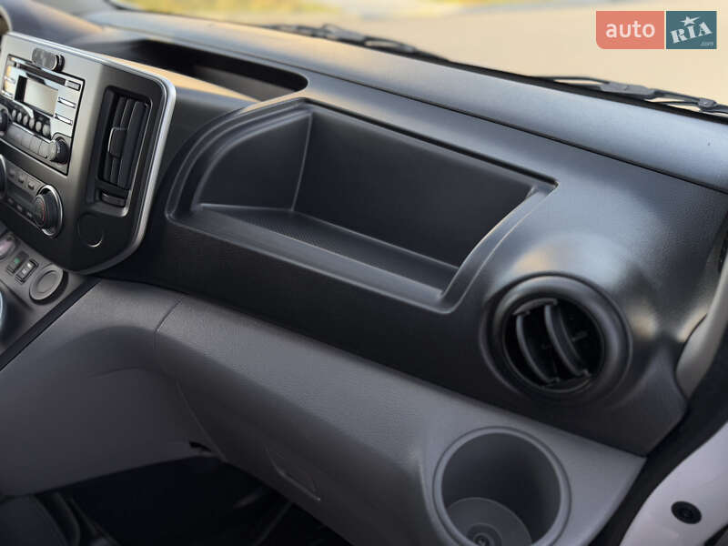 Вантажний фургон Nissan e-NV200 2020 в Вінниці