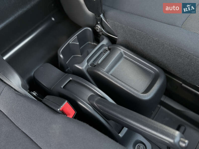 Вантажний фургон Nissan e-NV200 2020 в Вінниці