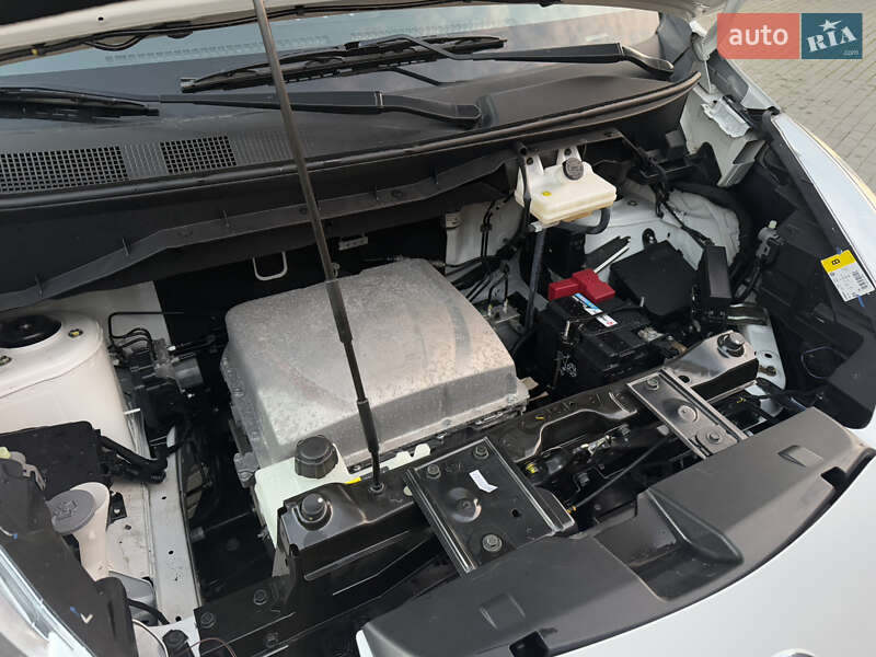 Вантажний фургон Nissan e-NV200 2020 в Вінниці