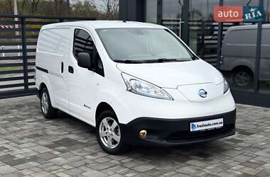 Грузовой фургон Nissan e-NV200 2020 в Ровно