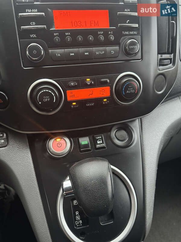 Грузопассажирский фургон Nissan e-NV200 2019 в Киеве