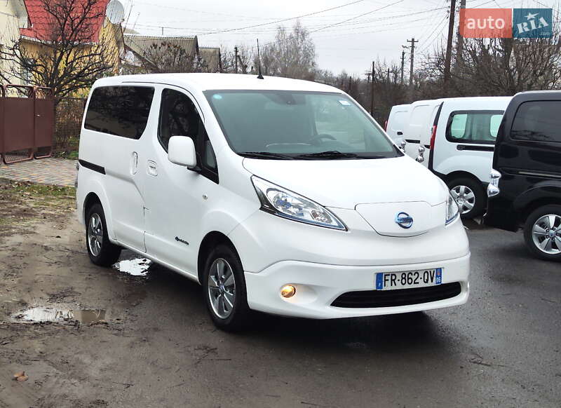 Минивэн Nissan e-NV200 2020 в Новых Санжарах