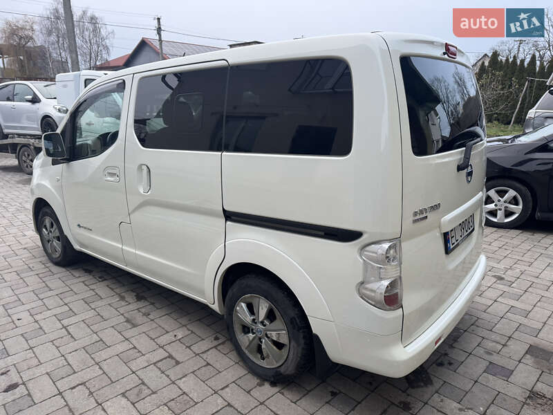 Минивэн Nissan e-NV200 2016 в Тернополе фото 5 Минивэн Nissan e-NV200 2016 в Тернополе