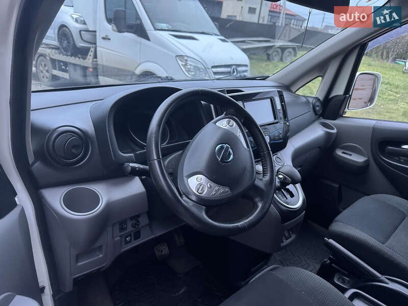 Минивэн Nissan e-NV200 2016 в Тернополе фото 16 Минивэн Nissan e-NV200 2016 в Тернополе