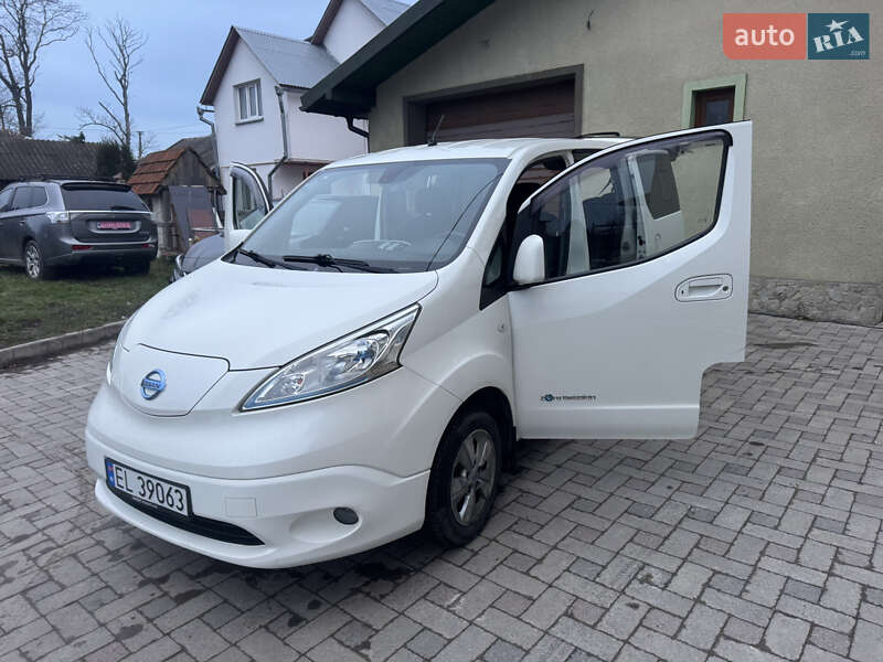Минивэн Nissan e-NV200 2016 в Тернополе фото 30 Минивэн Nissan e-NV200 2016 в Тернополе