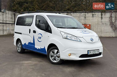Мінівен Nissan e-NV200 2020 в Рівному