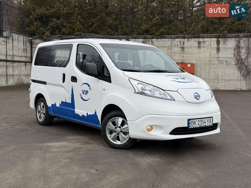 Минивэн Nissan e-NV200 2020 в Ровно