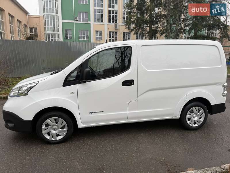 Грузовой фургон Nissan e-NV200 2021 в Виннице
