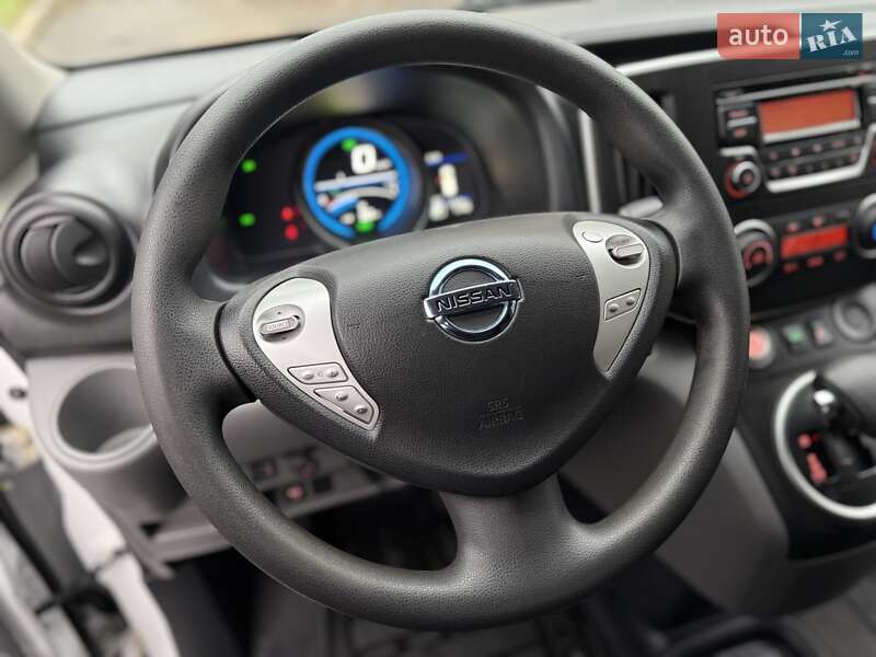 Грузовой фургон Nissan e-NV200 2021 в Виннице
