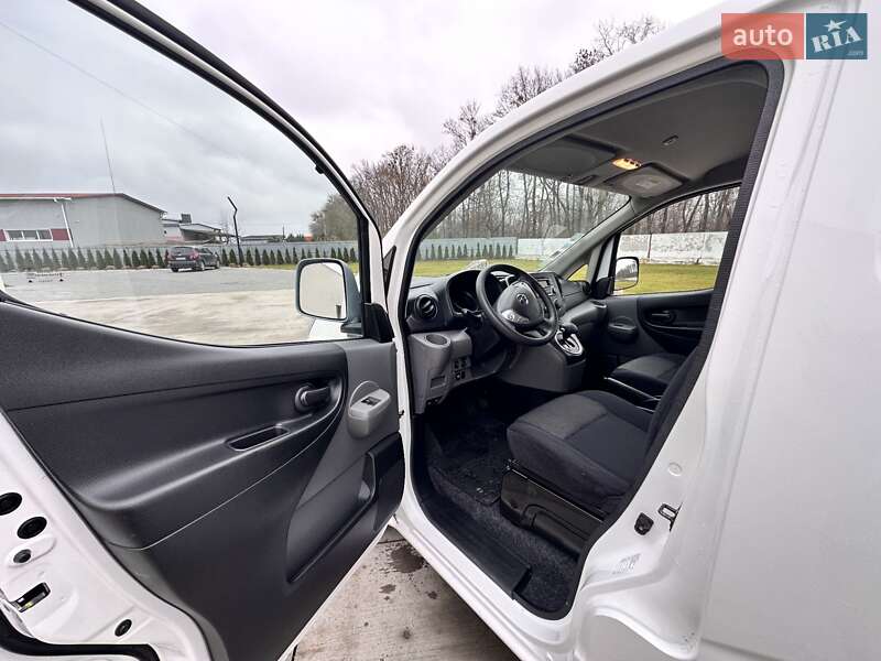 Грузовой фургон Nissan e-NV200 2021 в Луцке фото 25 Грузовой фургон Nissan e-NV200 2021 в Луцке