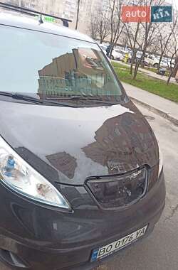 Мінівен Nissan e-NV200 2017 в Києві