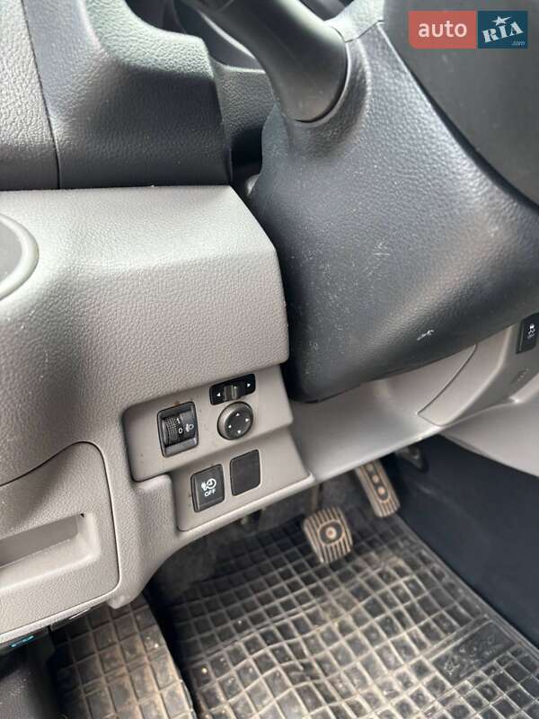 Вантажний фургон Nissan e-NV200 2019 в Полтаві