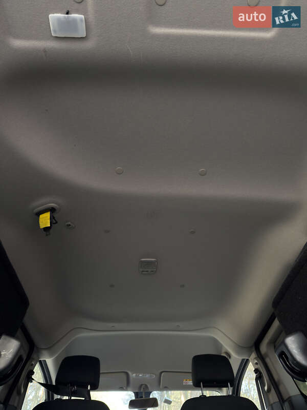 Мінівен Nissan e-NV200 2017 в Львові