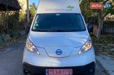 Грузовой фургон Nissan e-NV200 2019 в Житомире